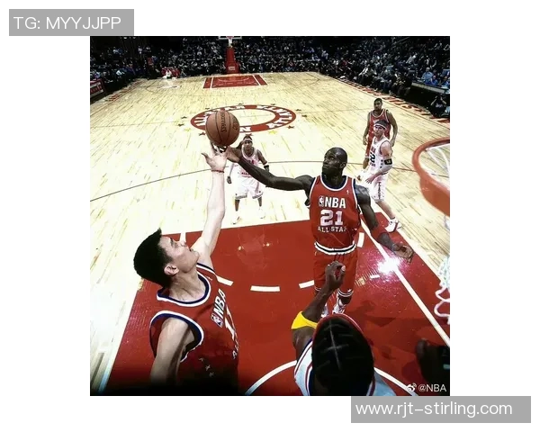 姚明在NBA赛场上的辉煌时刻与传奇故事回顾